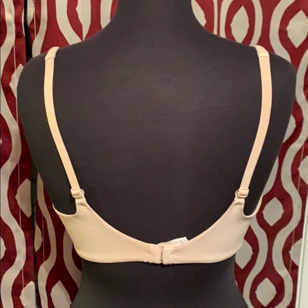Body by Victoria Bra - Picture 2 of 2